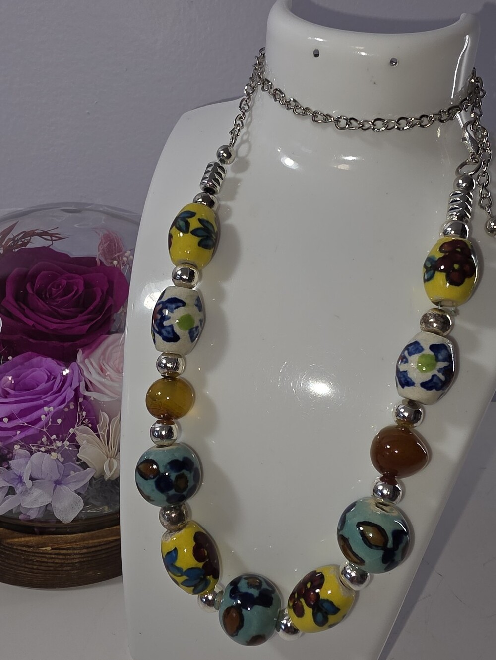 #2585,  VENETIAN MILLEFIORI ART MURANO GLASS BEAD STATEMENT NECKLACE, 22"IN